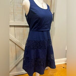 Doe & Rae Dress Size Medium